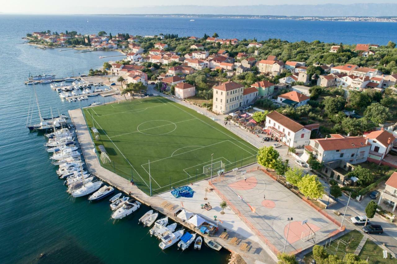 Villa Santa Eufemia Sutomiscica Luaran gambar